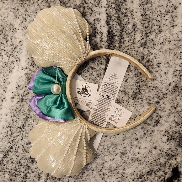 2022 Disney Parks Ariel Pearl Shell Minnie Bow Ears Headband Little Mermaid NEW - Picture 1 of 2